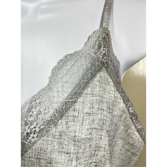 bishop + young Lotus Cami/Tee/Blouse Light Gray/Lace Cross Back S - Picture 4 of 9